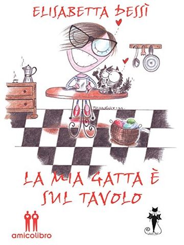 La mia gatta &egrave; sul tavolo